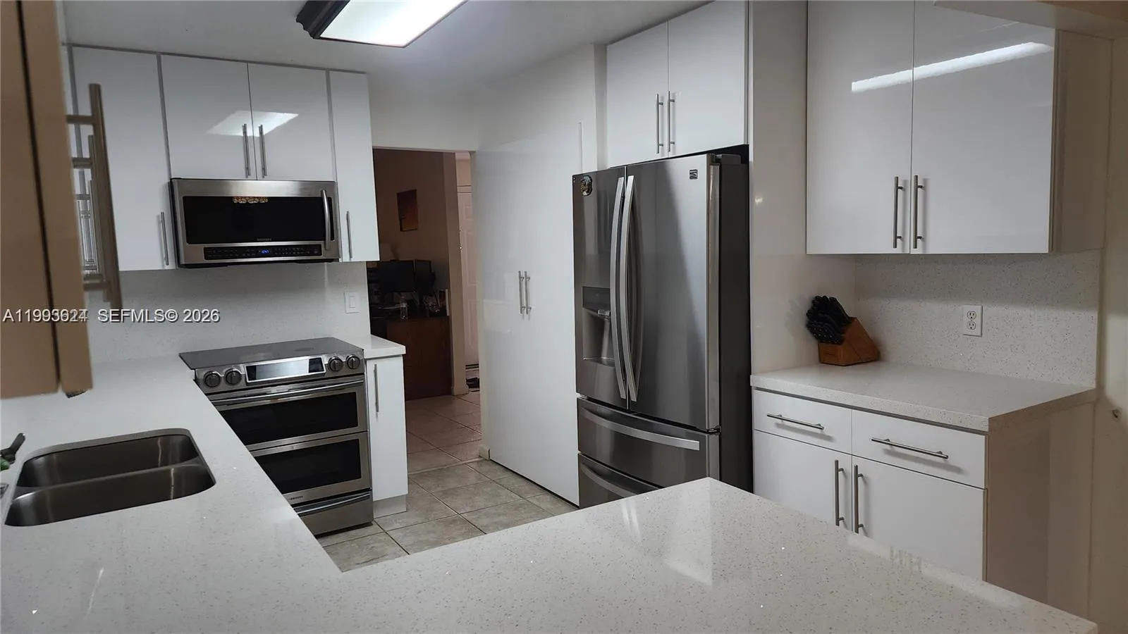 3930 Nw 79th Way, Davie, Florida 33024, Davie, Florida 33024, 3 Bedrooms Bedrooms, ,2 BathroomsBathrooms,Residential,For Sale,3930 Nw 79th Way, Davie, Florida 33024,A11993624