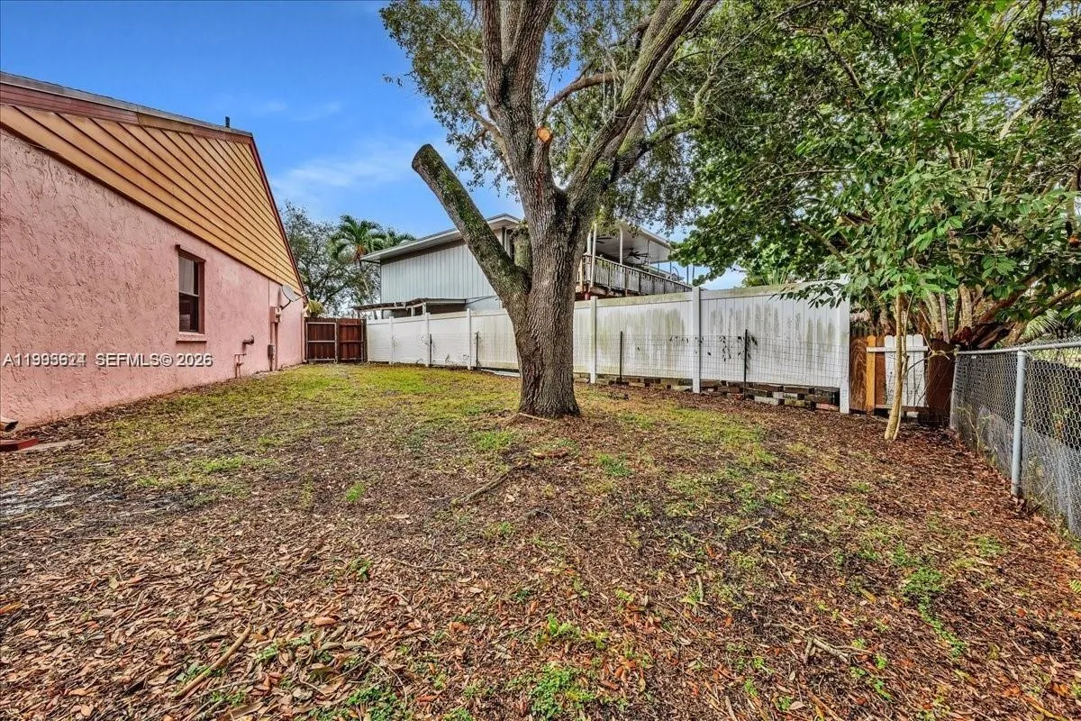 3930 Nw 79th Way, Davie, Florida 33024, Davie, Florida 33024, 3 Bedrooms Bedrooms, ,2 BathroomsBathrooms,Residential,For Sale,3930 Nw 79th Way, Davie, Florida 33024,A11993624