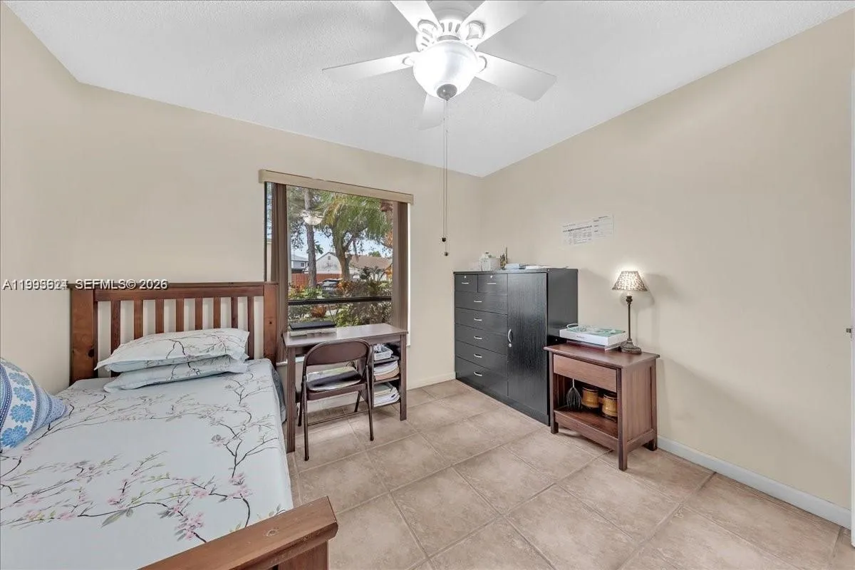 3930 Nw 79th Way, Davie, Florida 33024, Davie, Florida 33024, 3 Bedrooms Bedrooms, ,2 BathroomsBathrooms,Residential,For Sale,3930 Nw 79th Way, Davie, Florida 33024,A11993624