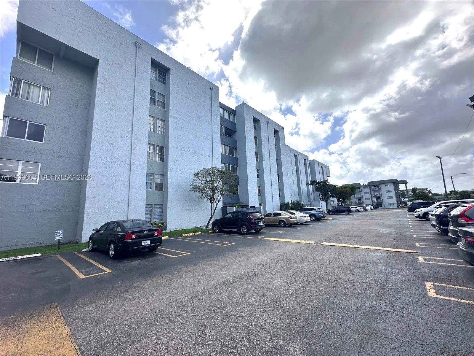 750 Nw 43rd Ave 416, Miami, Florida 33126, Miami, Florida 33126, ,1 BathroomBathrooms,Residential Lease,For Rent,750 Nw 43rd Ave 416, Miami, Florida 33126,A11993603