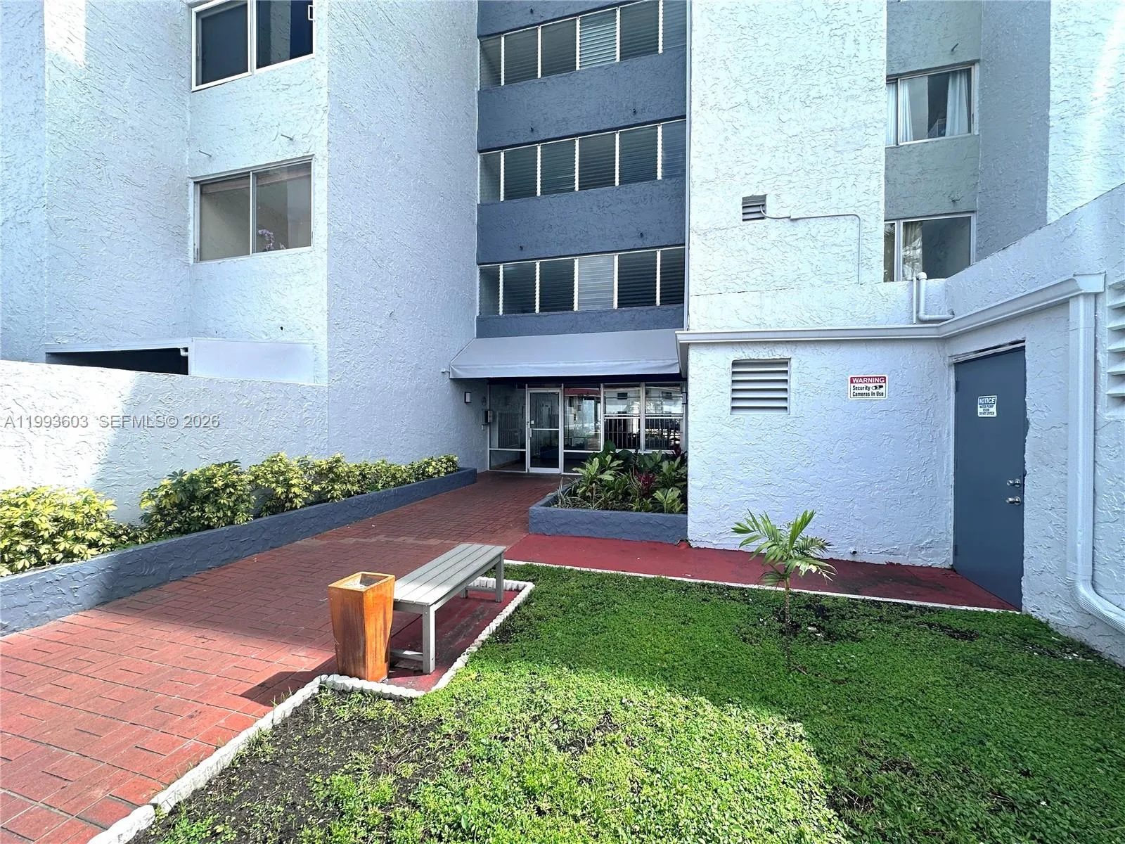 750 Nw 43rd Ave 416, Miami, Florida 33126, Miami, Florida 33126, ,1 BathroomBathrooms,Residential Lease,For Rent,750 Nw 43rd Ave 416, Miami, Florida 33126,A11993603