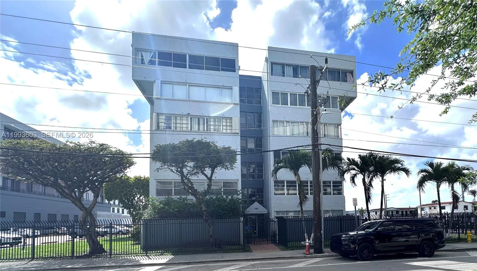 750 Nw 43rd Ave 416, Miami, Florida 33126, Miami, Florida 33126, ,1 BathroomBathrooms,Residential Lease,For Rent,750 Nw 43rd Ave 416, Miami, Florida 33126,A11993603