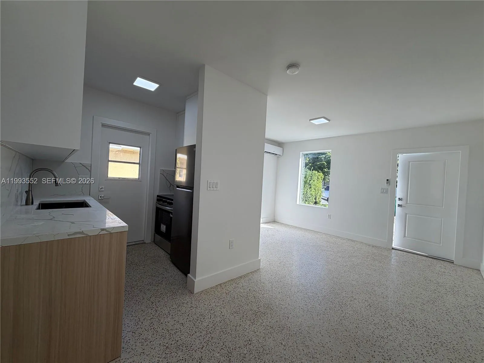 2784 Sw 31st Pl, Miami, Florida 33133, Miami, Florida 33133, ,Residential Income,For Sale,2784 Sw 31st Pl, Miami, Florida 33133,A11993552