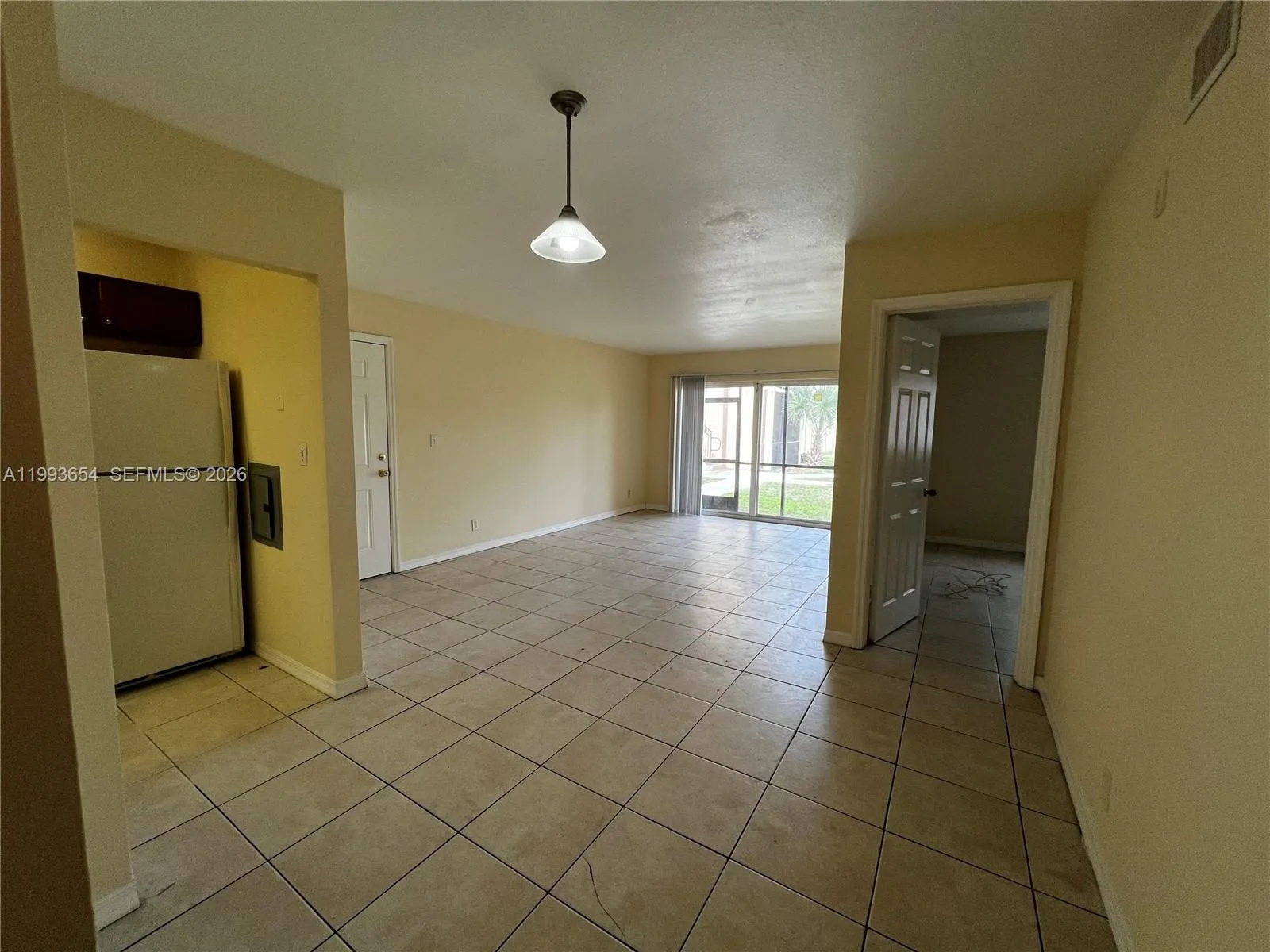 2822 Nw 55th Ave 1d, Lauderhill, Florida 33313, Lauderhill, Florida 33313, 1 Bedroom Bedrooms, ,1 BathroomBathrooms,Residential Lease,For Rent,2822 Nw 55th Ave 1d, Lauderhill, Florida 33313,A11993654