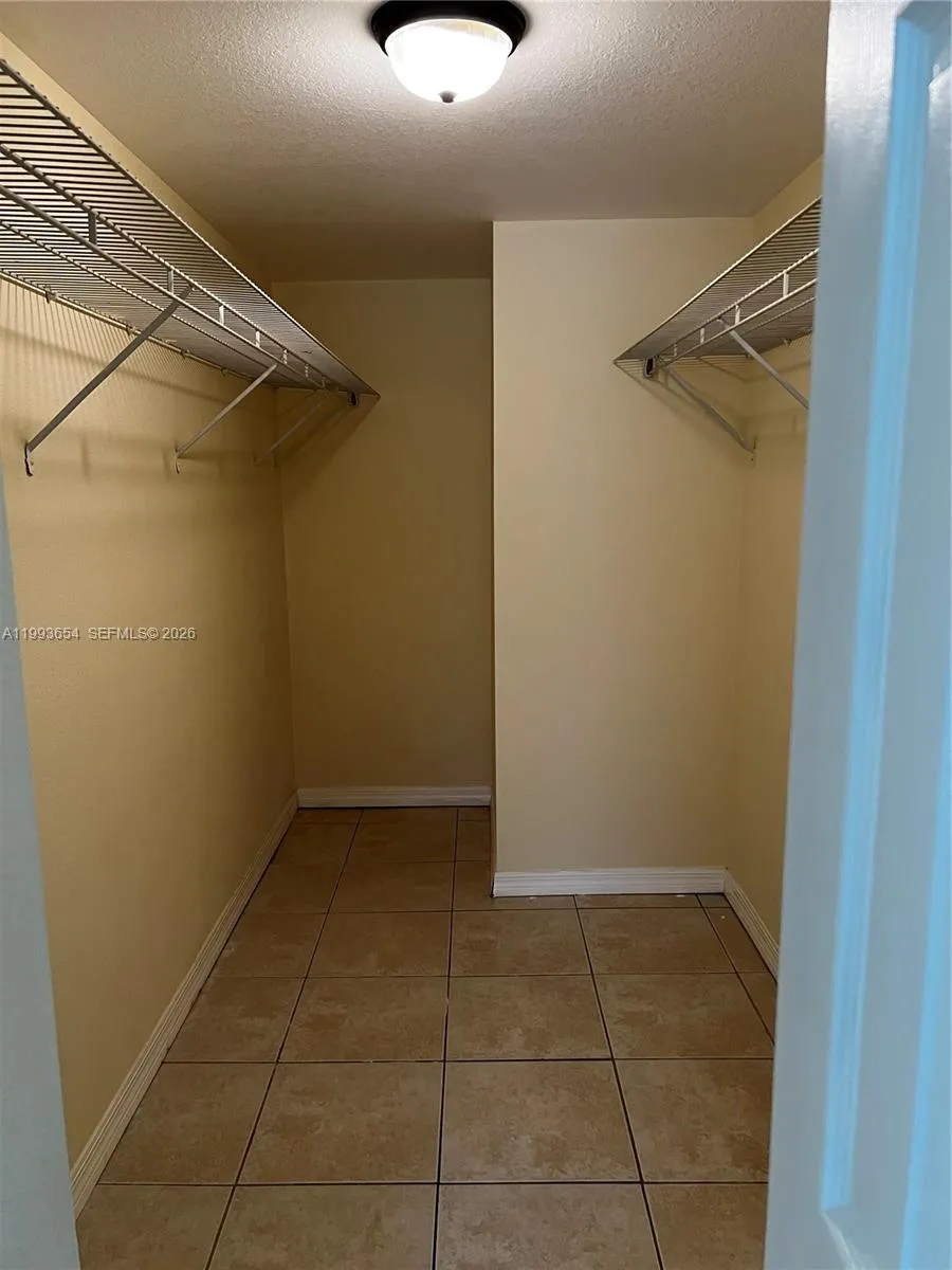 2822 Nw 55th Ave 1d, Lauderhill, Florida 33313, Lauderhill, Florida 33313, 1 Bedroom Bedrooms, ,1 BathroomBathrooms,Residential Lease,For Rent,2822 Nw 55th Ave 1d, Lauderhill, Florida 33313,A11993654