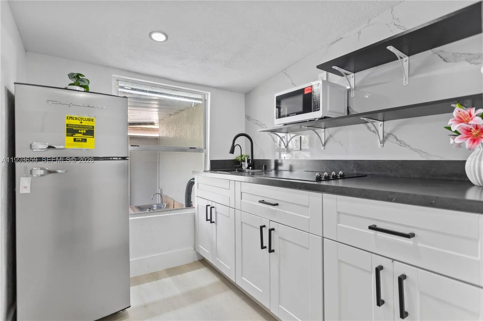 171 W 13th St, Hialeah, Florida 33010, Hialeah, Florida 33010, 5 Bedrooms Bedrooms, ,3 BathroomsBathrooms,Residential,For Sale,171 W 13th St, Hialeah, Florida 33010,A11993659