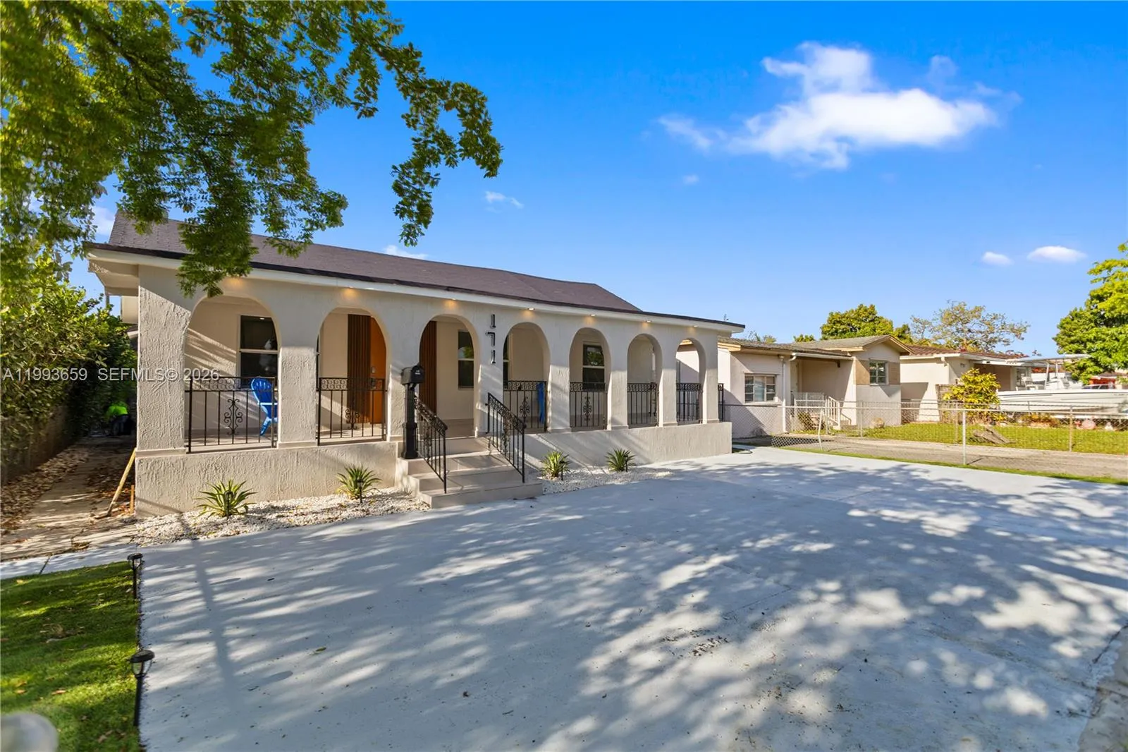 171 W 13th St, Hialeah, Florida 33010, Hialeah, Florida 33010, 5 Bedrooms Bedrooms, ,3 BathroomsBathrooms,Residential,For Sale,171 W 13th St, Hialeah, Florida 33010,A11993659