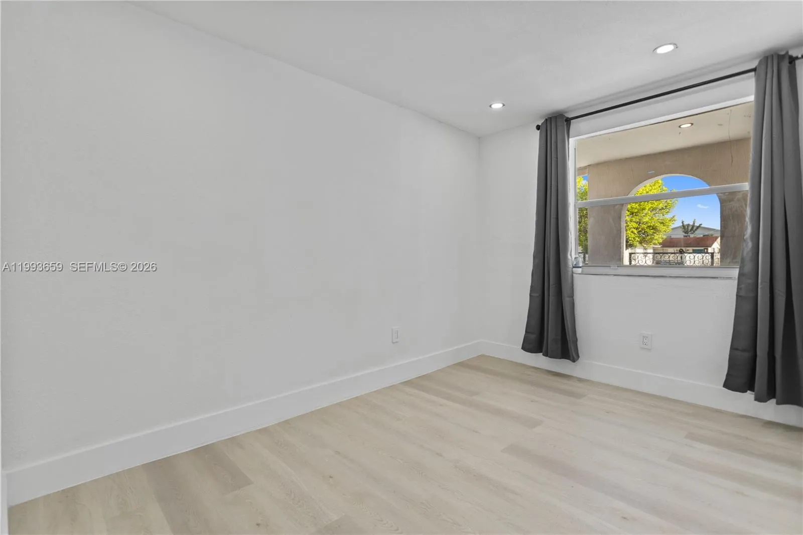 171 W 13th St, Hialeah, Florida 33010, Hialeah, Florida 33010, 5 Bedrooms Bedrooms, ,3 BathroomsBathrooms,Residential,For Sale,171 W 13th St, Hialeah, Florida 33010,A11993659