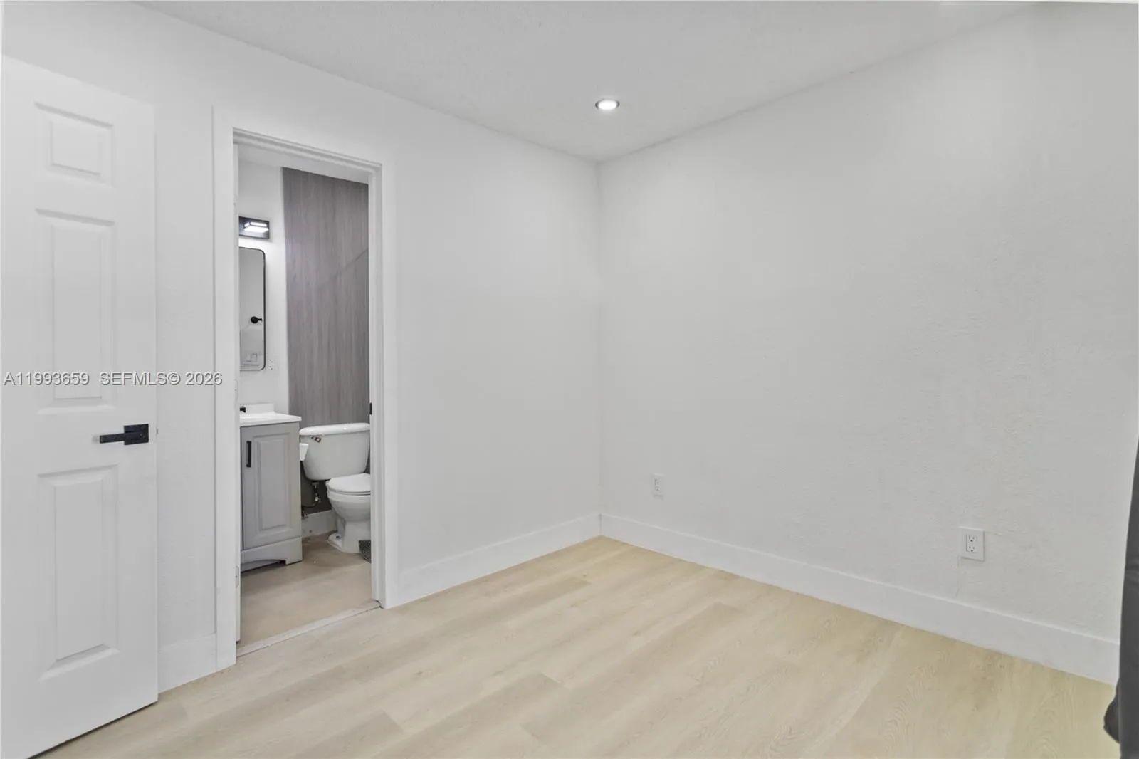 171 W 13th St, Hialeah, Florida 33010, Hialeah, Florida 33010, 5 Bedrooms Bedrooms, ,3 BathroomsBathrooms,Residential,For Sale,171 W 13th St, Hialeah, Florida 33010,A11993659