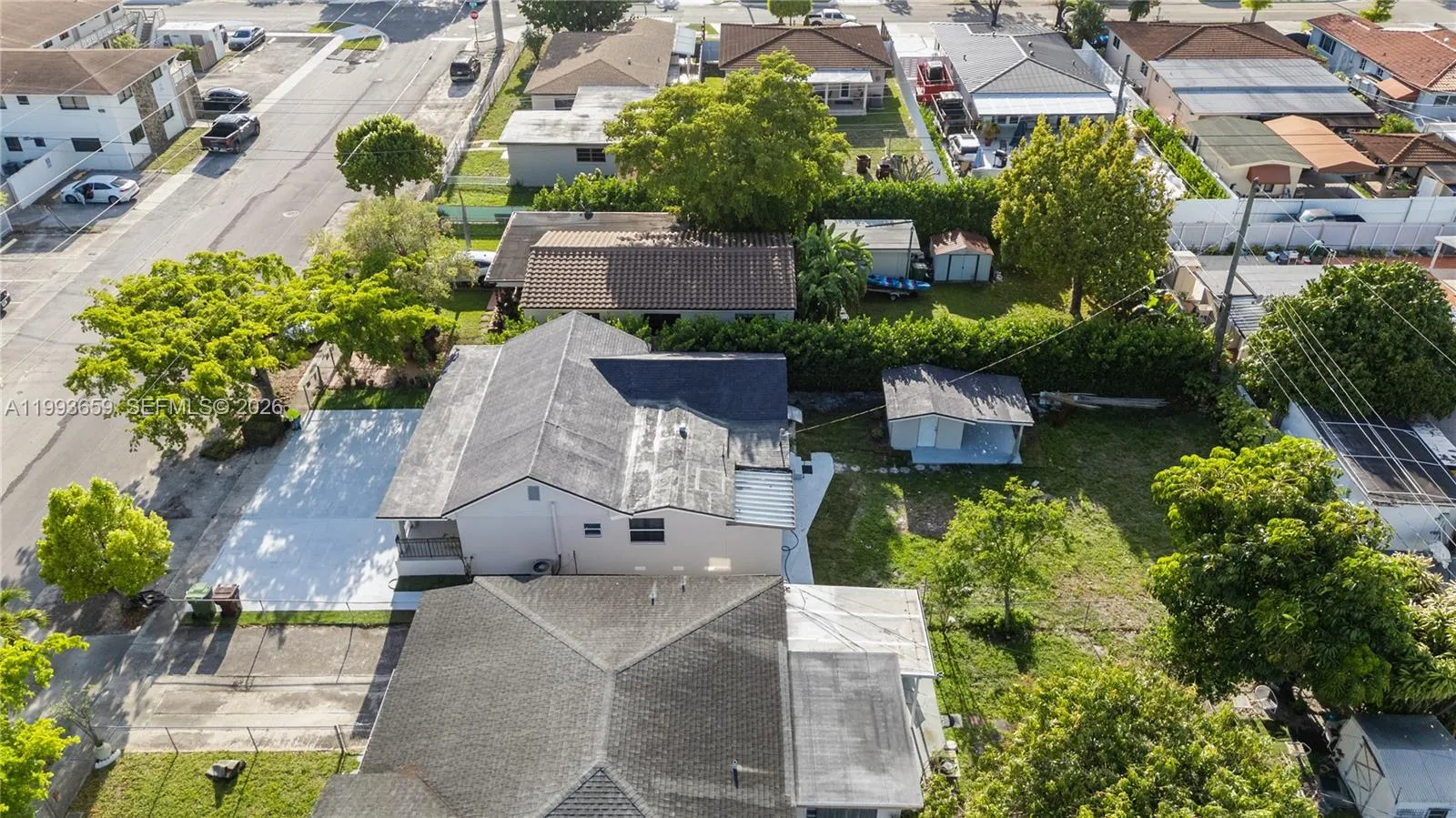 171 W 13th St, Hialeah, Florida 33010, Hialeah, Florida 33010, 5 Bedrooms Bedrooms, ,3 BathroomsBathrooms,Residential,For Sale,171 W 13th St, Hialeah, Florida 33010,A11993659
