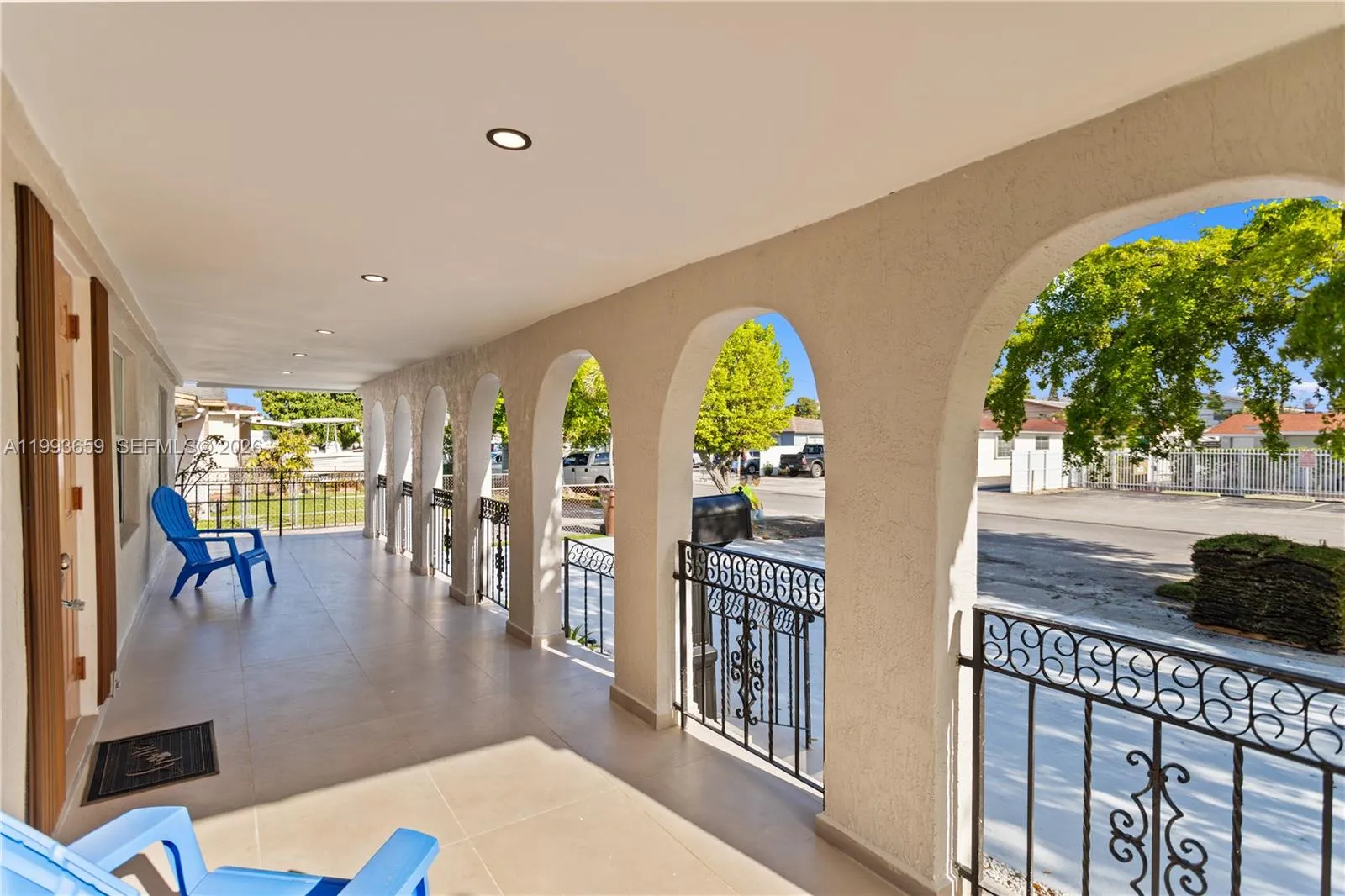 171 W 13th St, Hialeah, Florida 33010, Hialeah, Florida 33010, 5 Bedrooms Bedrooms, ,3 BathroomsBathrooms,Residential,For Sale,171 W 13th St, Hialeah, Florida 33010,A11993659