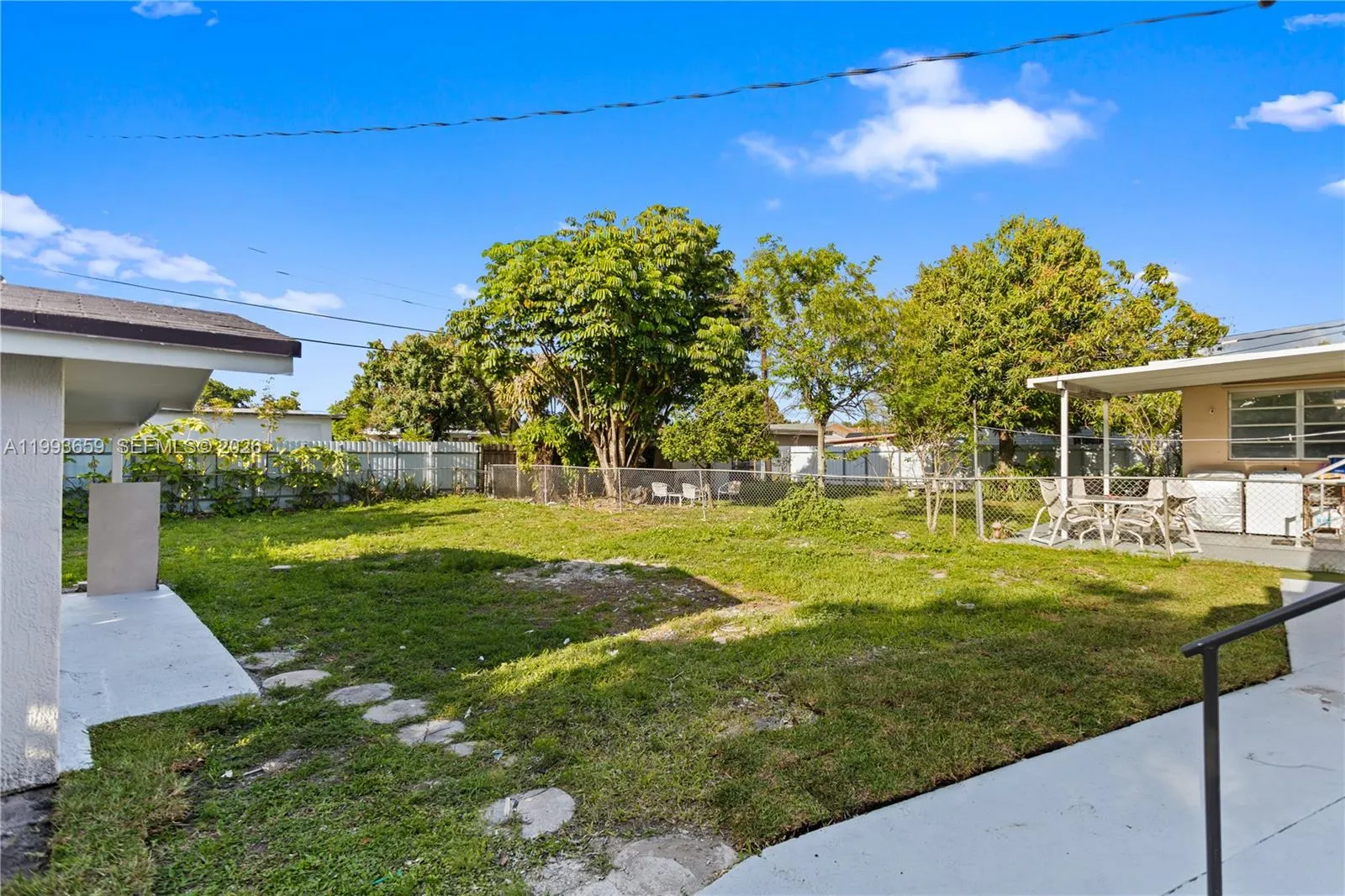 171 W 13th St, Hialeah, Florida 33010, Hialeah, Florida 33010, 5 Bedrooms Bedrooms, ,3 BathroomsBathrooms,Residential,For Sale,171 W 13th St, Hialeah, Florida 33010,A11993659