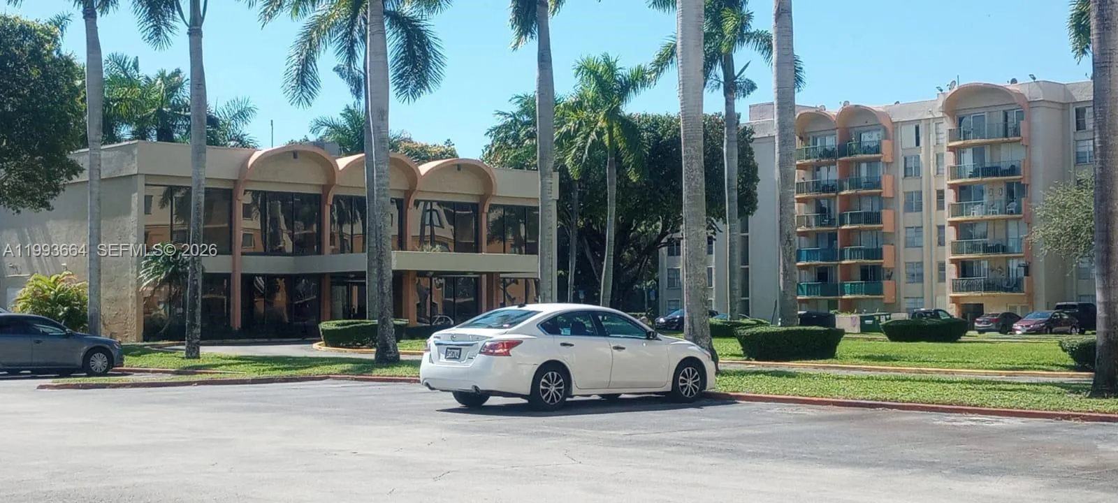 9360 Fontainebleau Blvd 104, Miami, Florida 33172, Miami, Florida 33172, 1 Bedroom Bedrooms, ,1 BathroomBathrooms,Residential Lease,For Rent,9360 Fontainebleau Blvd 104, Miami, Florida 33172,A11993664