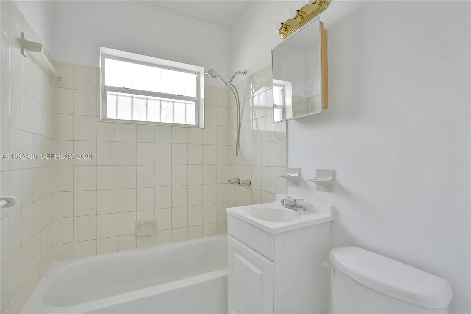 724 Nw 6th St, Hallandale Beach, Florida 33009, Hallandale Beach, Florida 33009, ,Residential Income,For Sale,724 Nw 6th St, Hallandale Beach, Florida 33009,A11992948