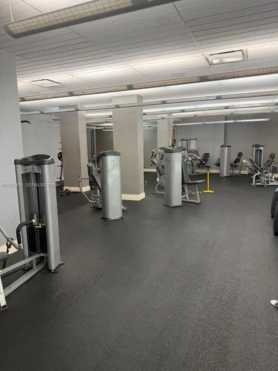 3801 S Ocean Dr 4p, Hollywood, Florida 33019, Hollywood, Florida 33019, 2 Bedrooms Bedrooms, ,2 BathroomsBathrooms,Residential Lease,For Rent,3801 S Ocean Dr 4p, Hollywood, Florida 33019,A11993459