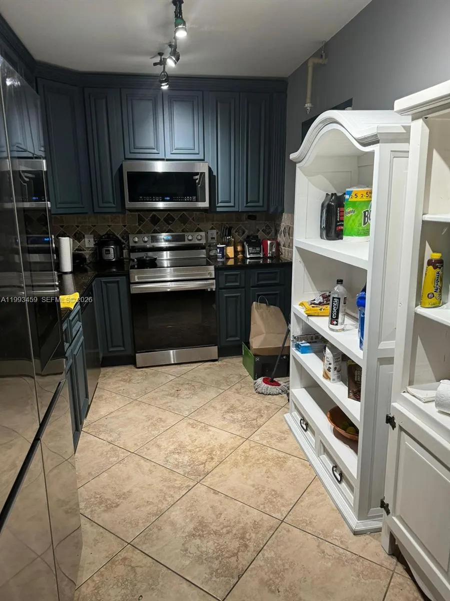 3801 S Ocean Dr 4p, Hollywood, Florida 33019, Hollywood, Florida 33019, 2 Bedrooms Bedrooms, ,2 BathroomsBathrooms,Residential Lease,For Rent,3801 S Ocean Dr 4p, Hollywood, Florida 33019,A11993459