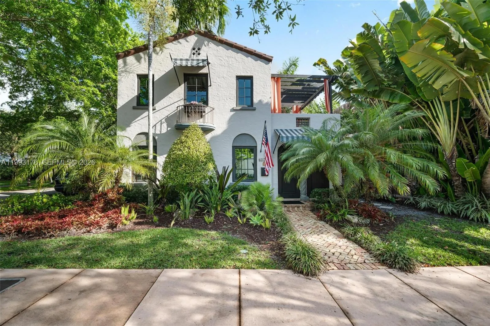 447 Giralda Ave, Coral Gables, Florida 33134, Coral Gables, Florida 33134, 4 Bedrooms Bedrooms, ,2 BathroomsBathrooms,Residential Lease,For Rent,447 Giralda Ave, Coral Gables, Florida 33134,A11993176