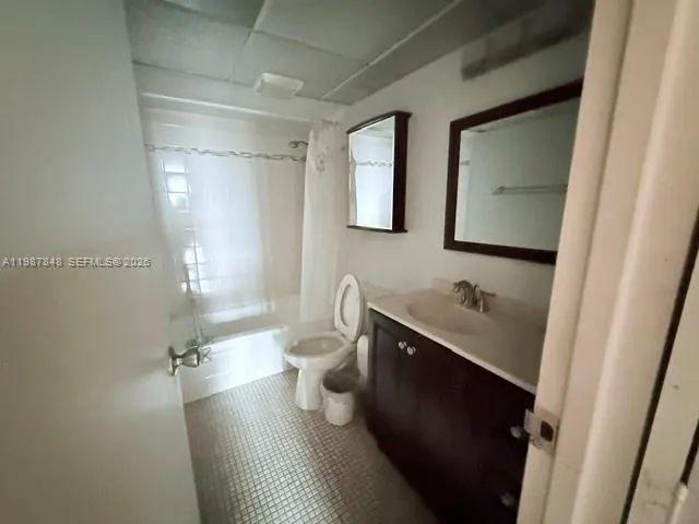 2841 Somerset Dr 305, Lauderdale Lakes, Florida 33, Lauderdale Lakes, Florida 33311, 1 Bedroom Bedrooms, ,1 BathroomBathrooms,Residential,For Sale,2841 Somerset Dr 305, Lauderdale Lakes, Florida 33,A11987848