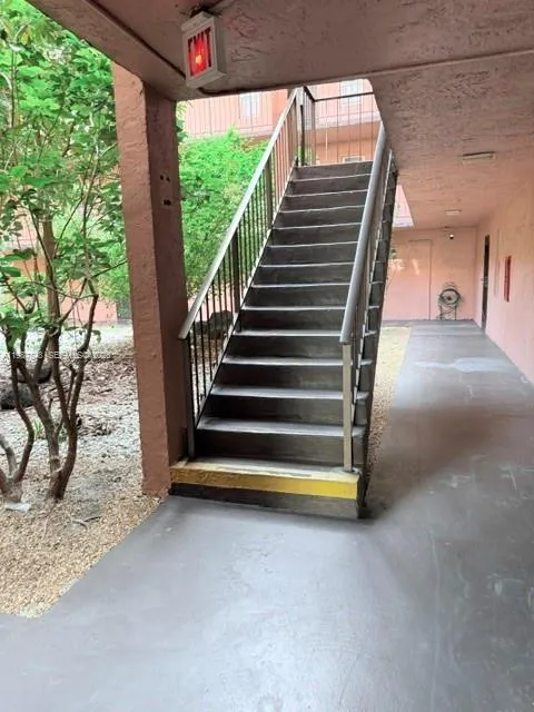 2841 Somerset Dr 305, Lauderdale Lakes, Florida 33, Lauderdale Lakes, Florida 33311, 1 Bedroom Bedrooms, ,1 BathroomBathrooms,Residential,For Sale,2841 Somerset Dr 305, Lauderdale Lakes, Florida 33,A11987848