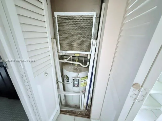 2841 Somerset Dr 305, Lauderdale Lakes, Florida 33, Lauderdale Lakes, Florida 33311, 1 Bedroom Bedrooms, ,1 BathroomBathrooms,Residential,For Sale,2841 Somerset Dr 305, Lauderdale Lakes, Florida 33,A11987848