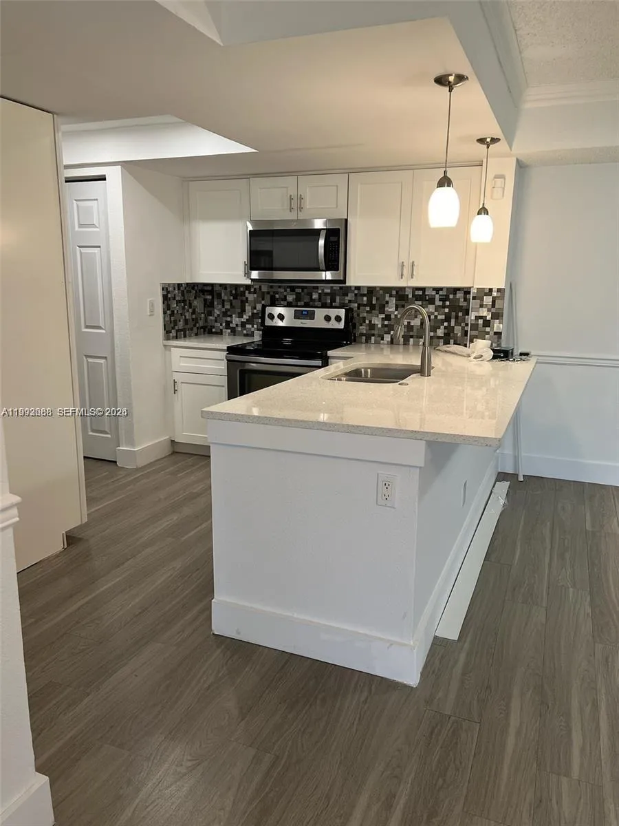 9122 W Atlantic Blvd 714, Coral Springs, Florida 3, Coral Springs, Florida 33071, 2 Bedrooms Bedrooms, ,2 BathroomsBathrooms,Residential Lease,For Rent,9122 W Atlantic Blvd 714, Coral Springs, Florida 3,A11993688