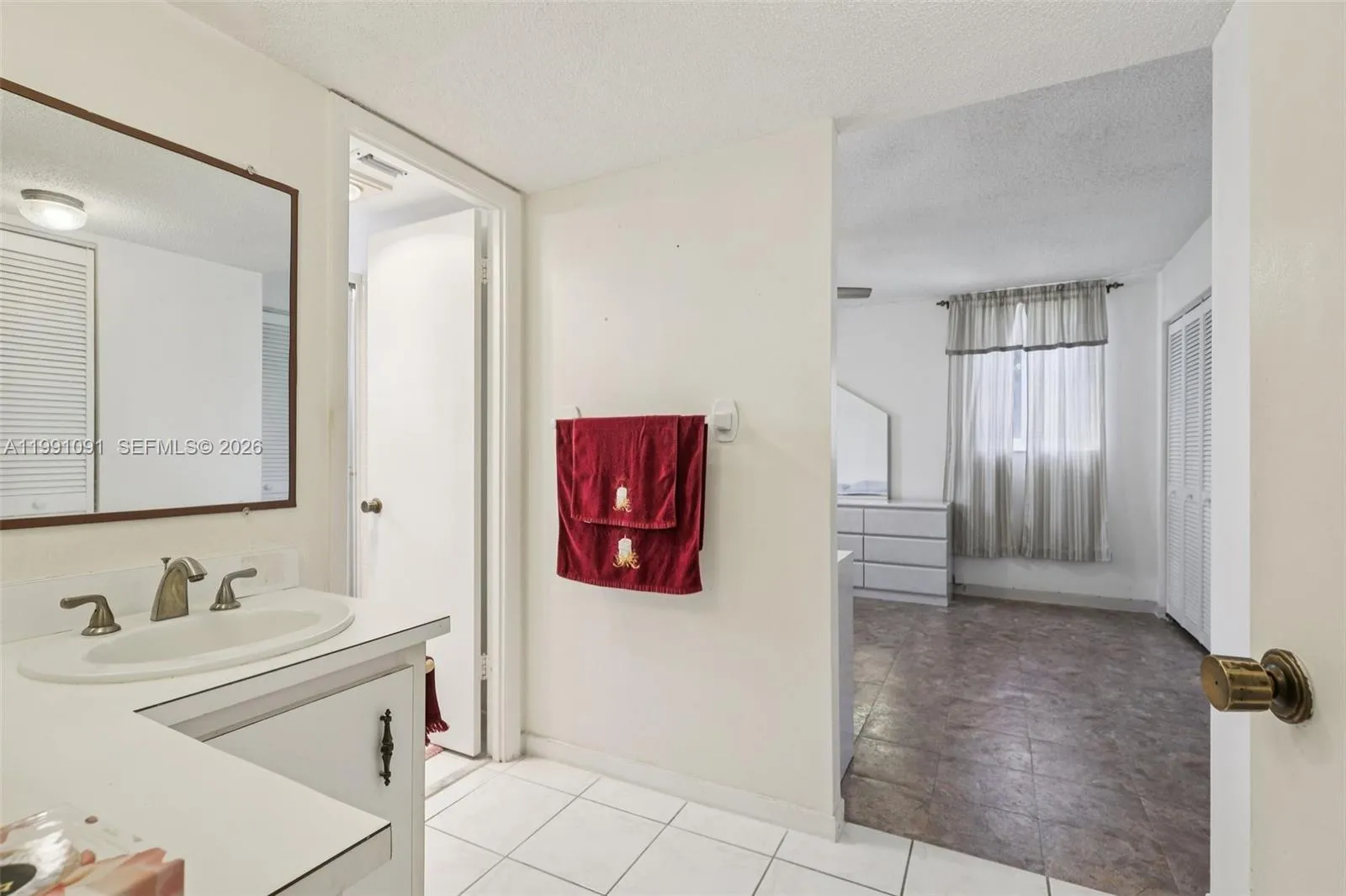 3050 N Holiday Springs Blvd 101, Margate, Florida, Margate, Florida 33063, 2 Bedrooms Bedrooms, ,2 BathroomsBathrooms,Residential,For Sale,3050 N Holiday Springs Blvd 101, Margate, Florida ,A11991091