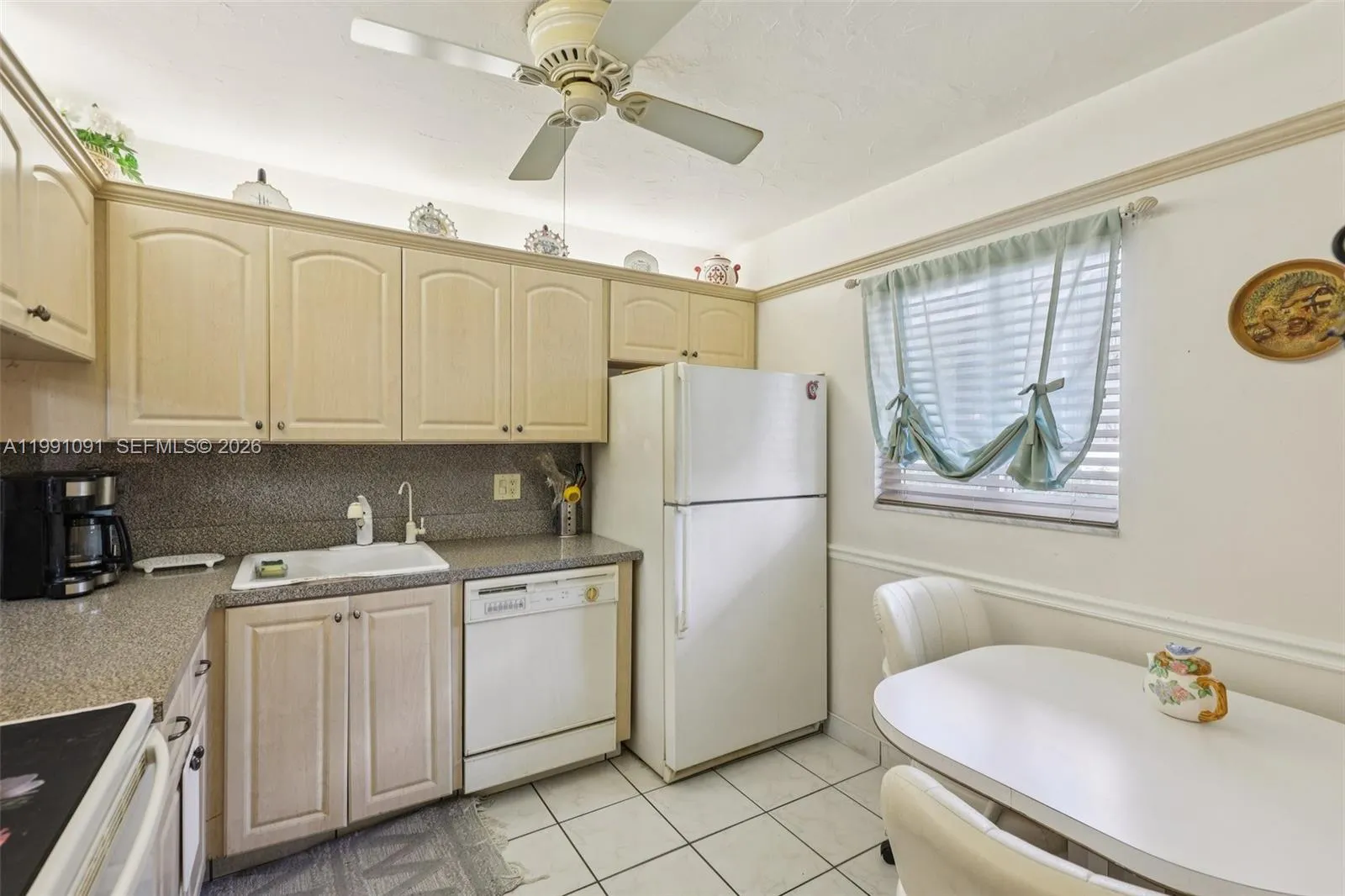 3050 N Holiday Springs Blvd 101, Margate, Florida, Margate, Florida 33063, 2 Bedrooms Bedrooms, ,2 BathroomsBathrooms,Residential,For Sale,3050 N Holiday Springs Blvd 101, Margate, Florida ,A11991091