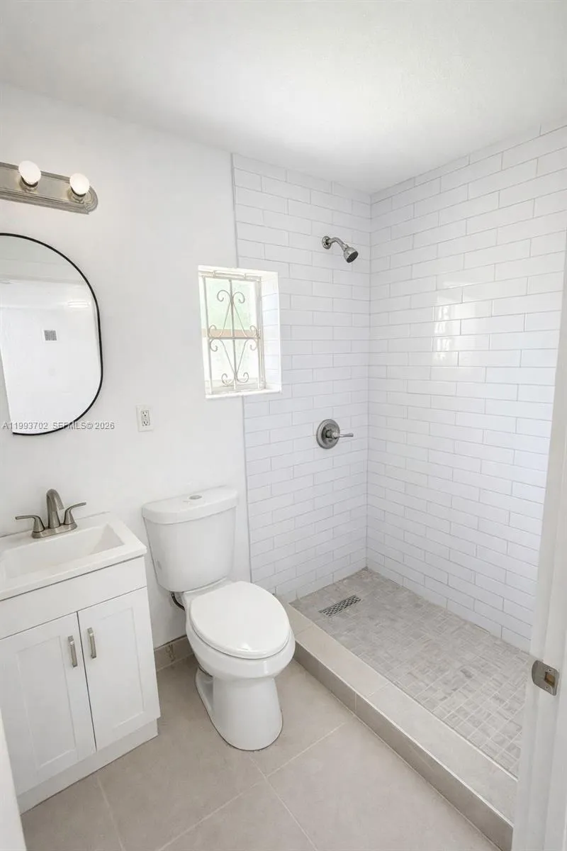 1538 Nw 66 St 1, Miami, Florida 33147, Miami, Florida 33147, 2 Bedrooms Bedrooms, ,1 BathroomBathrooms,Residential Lease,For Rent,1538 Nw 66 St 1, Miami, Florida 33147,A11993702