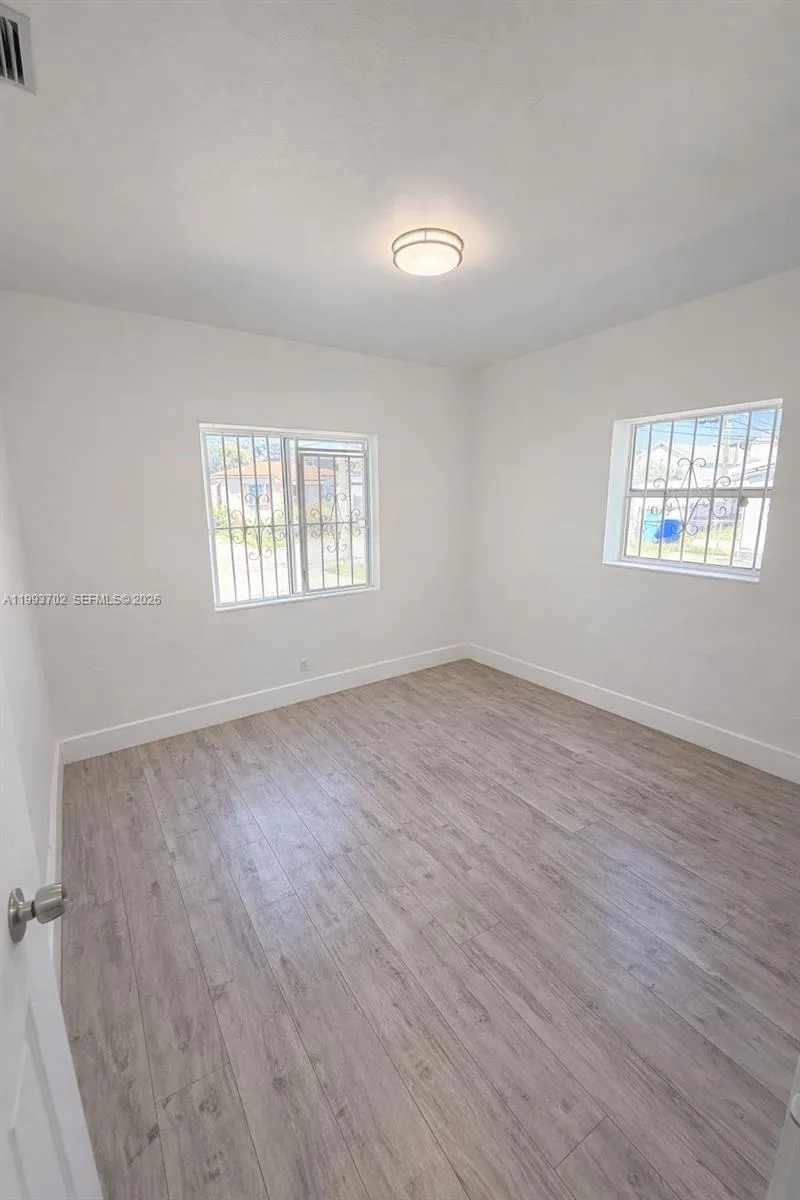 1538 Nw 66 St 1, Miami, Florida 33147, Miami, Florida 33147, 2 Bedrooms Bedrooms, ,1 BathroomBathrooms,Residential Lease,For Rent,1538 Nw 66 St 1, Miami, Florida 33147,A11993702