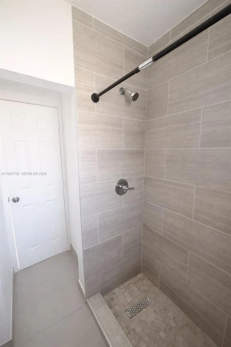 1538 Nw 66 St 1, Miami, Florida 33147, Miami, Florida 33147, 2 Bedrooms Bedrooms, ,1 BathroomBathrooms,Residential Lease,For Rent,1538 Nw 66 St 1, Miami, Florida 33147,A11993702