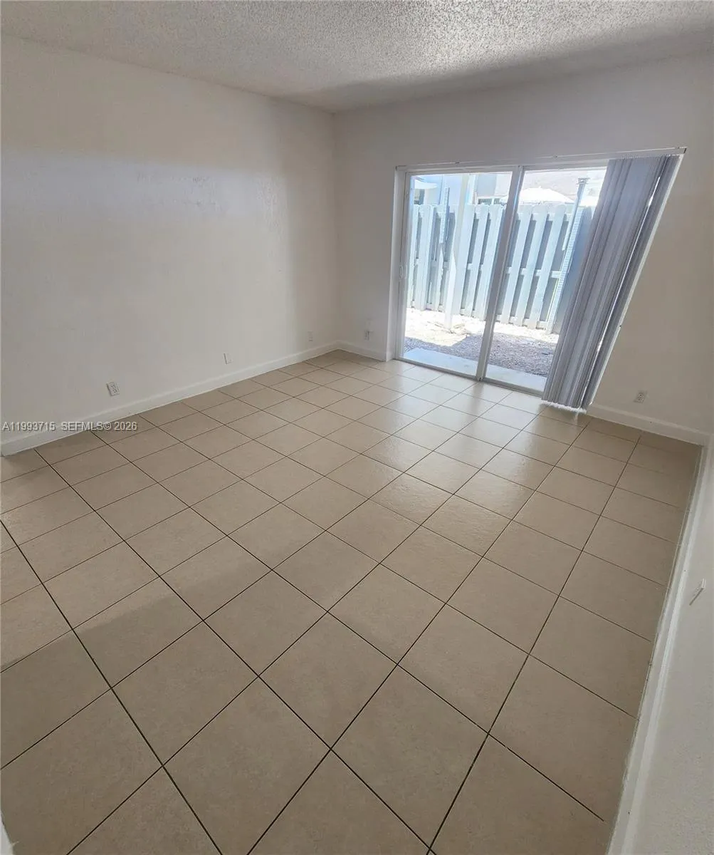 11150 Sw 196th St 103, Cutler Bay, Florida 33157, Cutler Bay, Florida 33157, 3 Bedrooms Bedrooms, ,1 BathroomBathrooms,Residential Lease,For Rent,11150 Sw 196th St 103, Cutler Bay, Florida 33157,A11993715