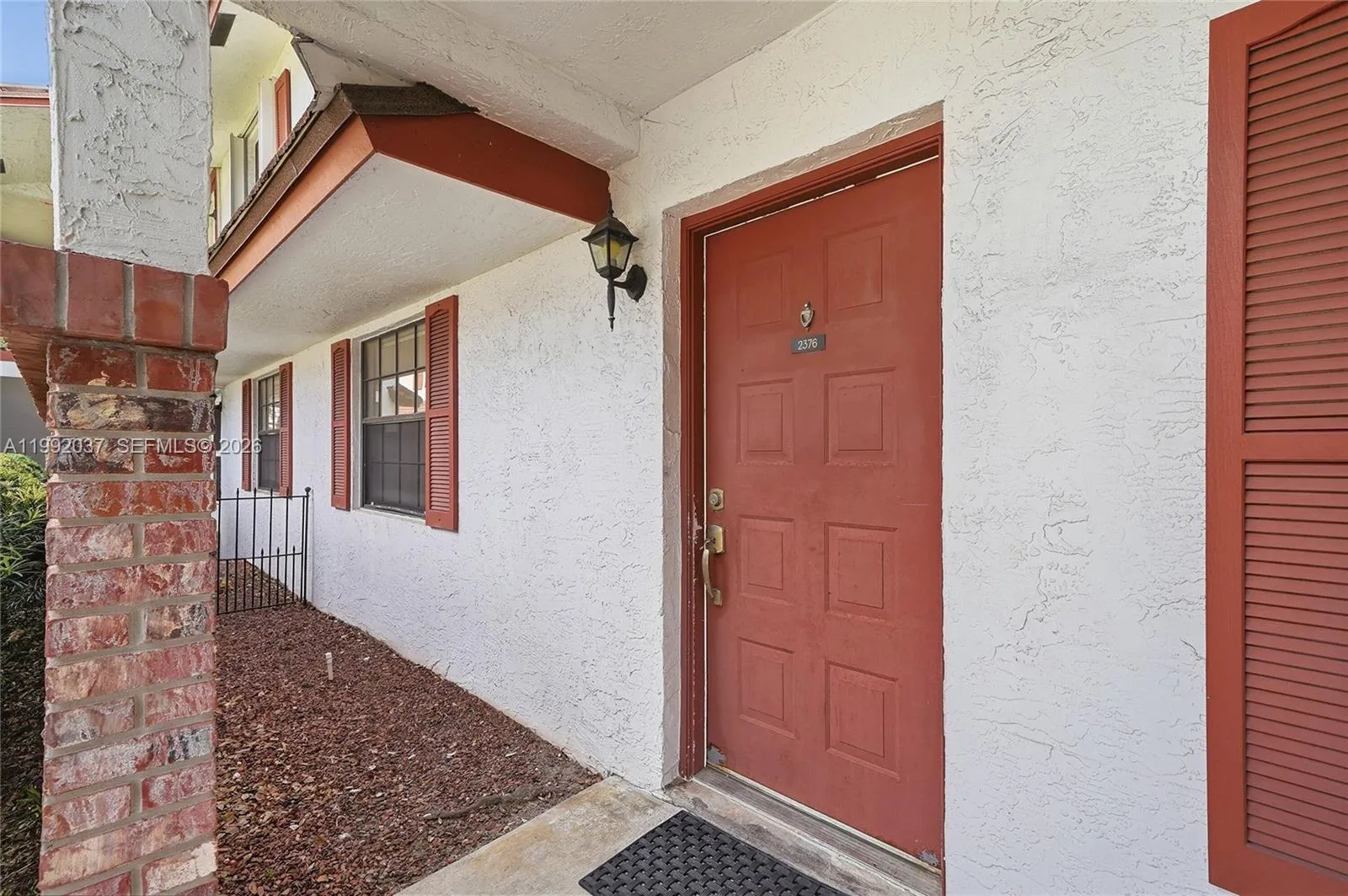 Covered entryway