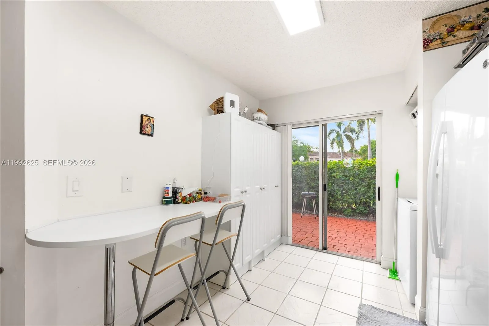7760 Nw 22nd St 103, Pembroke Pines, Florida 33024, Pembroke Pines, Florida 33024, 2 Bedrooms Bedrooms, ,2 BathroomsBathrooms,Residential Lease,For Rent,7760 Nw 22nd St 103, Pembroke Pines, Florida 33024,A11992625