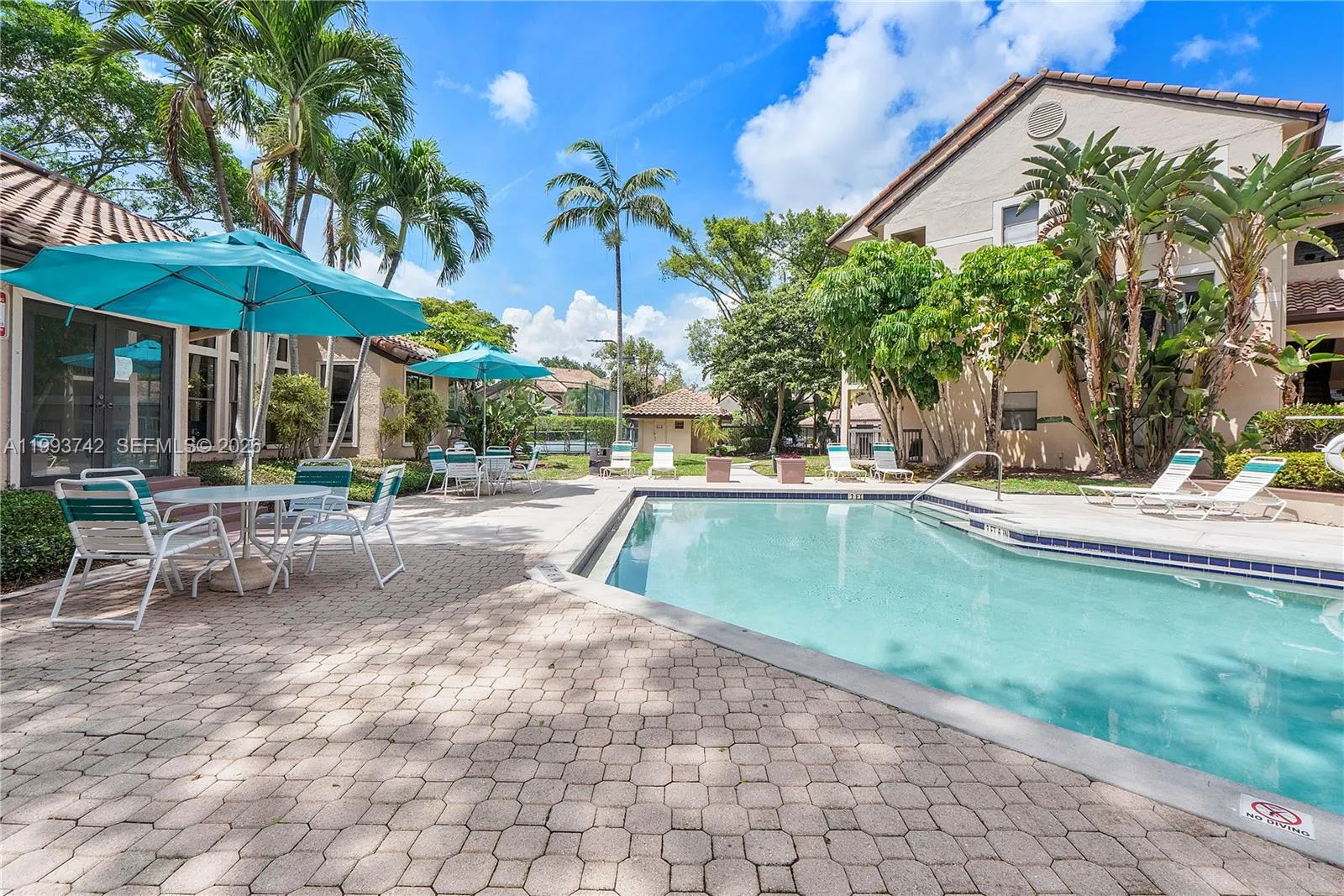 4221 W Mcnab Rd 42, Pompano Beach, Florida 33069, Pompano Beach, Florida 33069, 1 Bedroom Bedrooms, ,1 BathroomBathrooms,Residential Lease,For Rent,4221 W Mcnab Rd 42, Pompano Beach, Florida 33069,A11993742