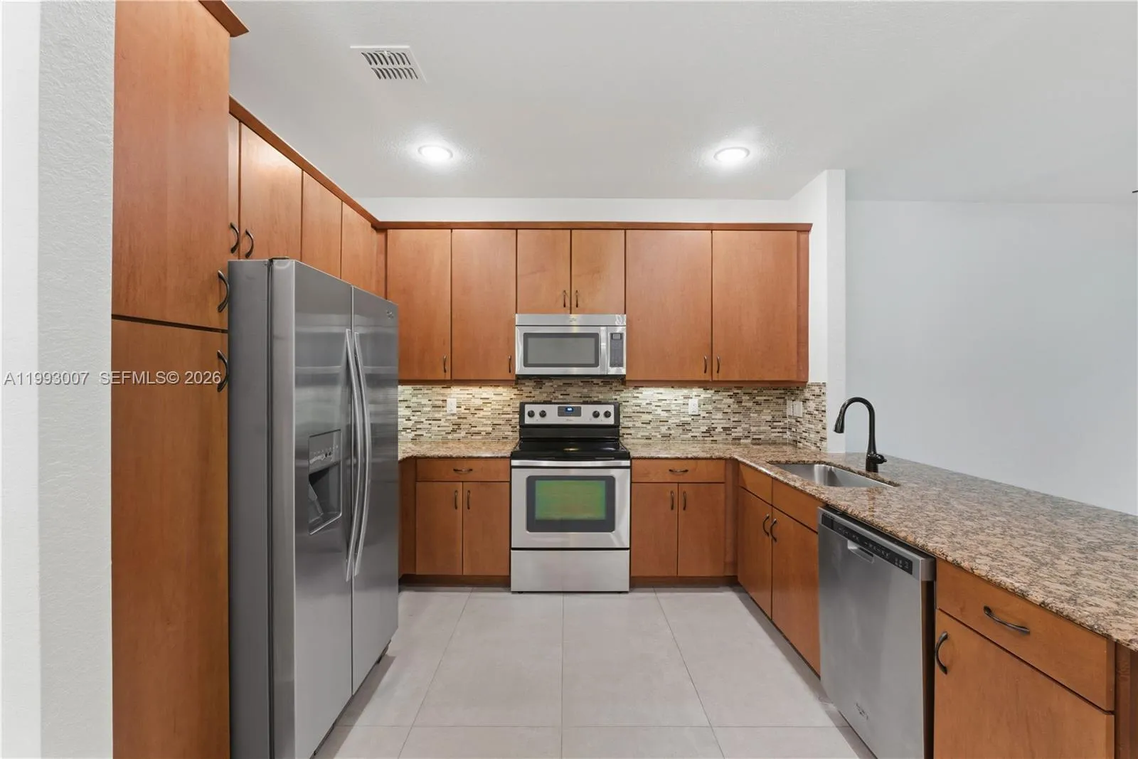 13012 N Riverwalk Cir N, Plantation, Florida 33325, Plantation, Florida 33325, 3 Bedrooms Bedrooms, ,2 BathroomsBathrooms,Residential,For Sale,13012 N Riverwalk Cir N, Plantation, Florida 33325,A11993007