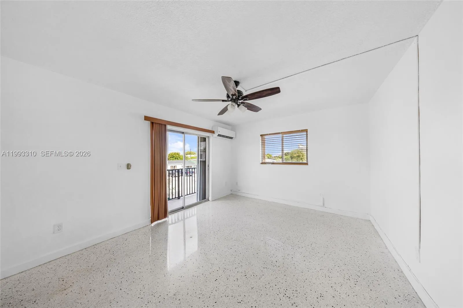 955 W 23rd St, Hialeah, Florida 33010, Hialeah, Florida 33010, ,Residential Income,For Sale,955 W 23rd St, Hialeah, Florida 33010,A11993310