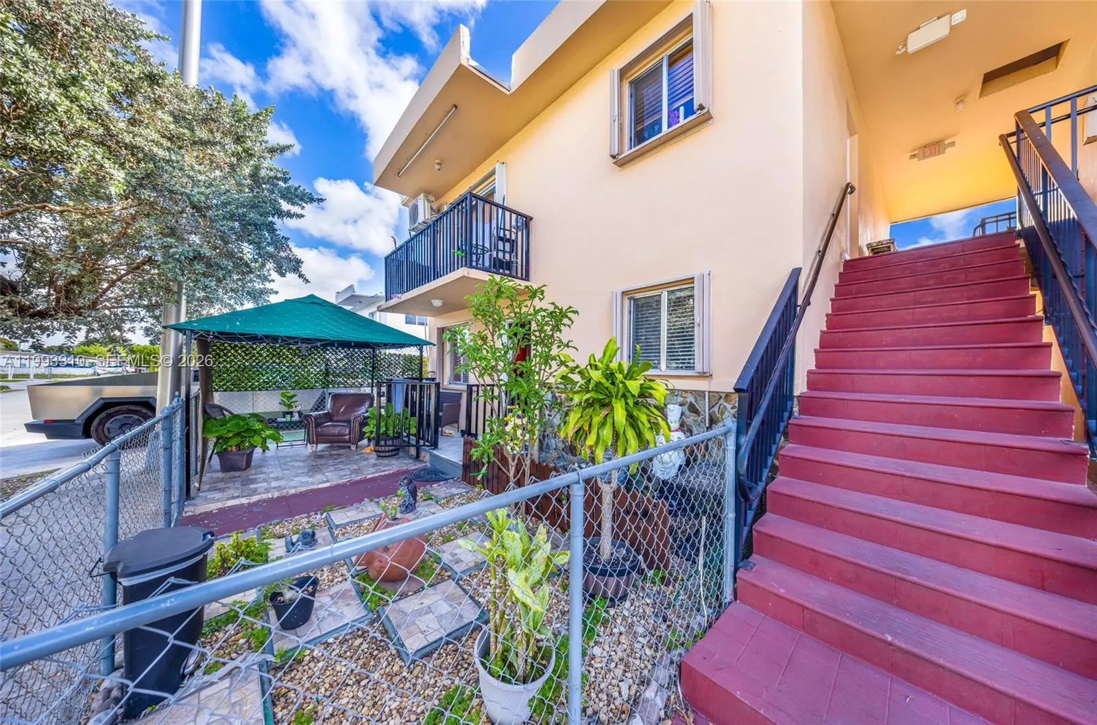 955 W 23rd St, Hialeah, Florida 33010, Hialeah, Florida 33010, ,Residential Income,For Sale,955 W 23rd St, Hialeah, Florida 33010,A11993310