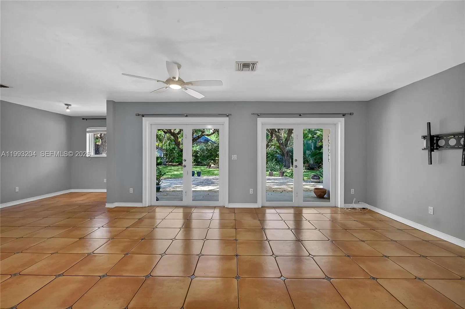 6767 Sw 154th St, Palmetto Bay, Florida 33157, Palmetto Bay, Florida 33157, 3 Bedrooms Bedrooms, ,2 BathroomsBathrooms,Residential Lease,For Rent,6767 Sw 154th St, Palmetto Bay, Florida 33157,A11993204