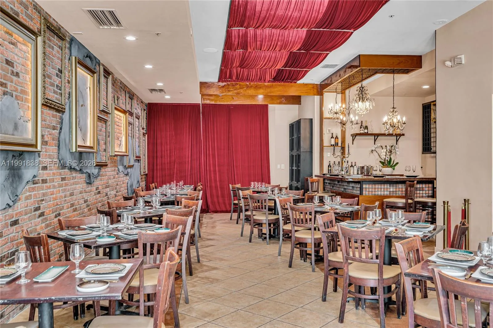 223 Valencia Ave, Coral Gables, Florida 33134, Coral Gables, Florida 33134, ,Commercial Lease,For Rent,223 Valencia Ave, Coral Gables, Florida 33134,A11991838