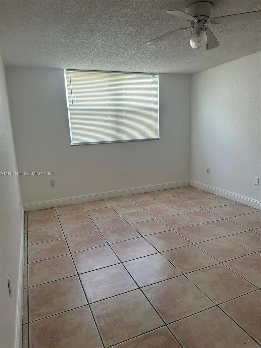 1805 Sans Souci Blvd 404, North Miami, Florida 331, North Miami, Florida 33181, 2 Bedrooms Bedrooms, ,2 BathroomsBathrooms,Residential Lease,For Rent,1805 Sans Souci Blvd 404, North Miami, Florida 331,A11993684