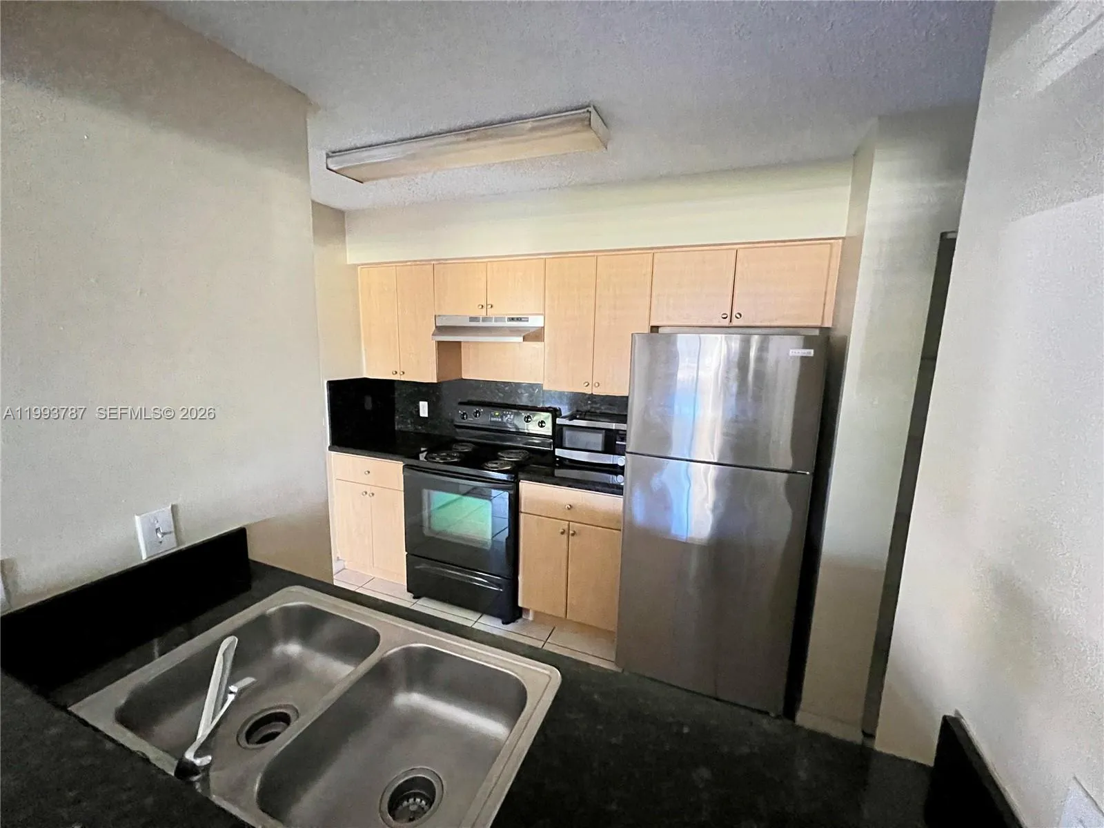 530 S Park Rd 15-11, Hollywood, Florida 33021, Hollywood, Florida 33021, 1 Bedroom Bedrooms, ,1 BathroomBathrooms,Residential Lease,For Rent,530 S Park Rd 15-11, Hollywood, Florida 33021,A11993787