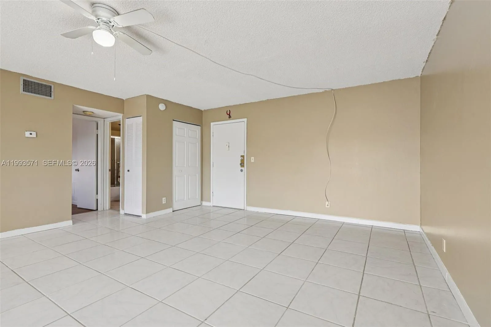 2301 Nw 41st Ave 403, Lauderhill, Florida 33313, Lauderhill, Florida 33313, 1 Bedroom Bedrooms, ,1 BathroomBathrooms,Residential,For Sale,2301 Nw 41st Ave 403, Lauderhill, Florida 33313,A11993571