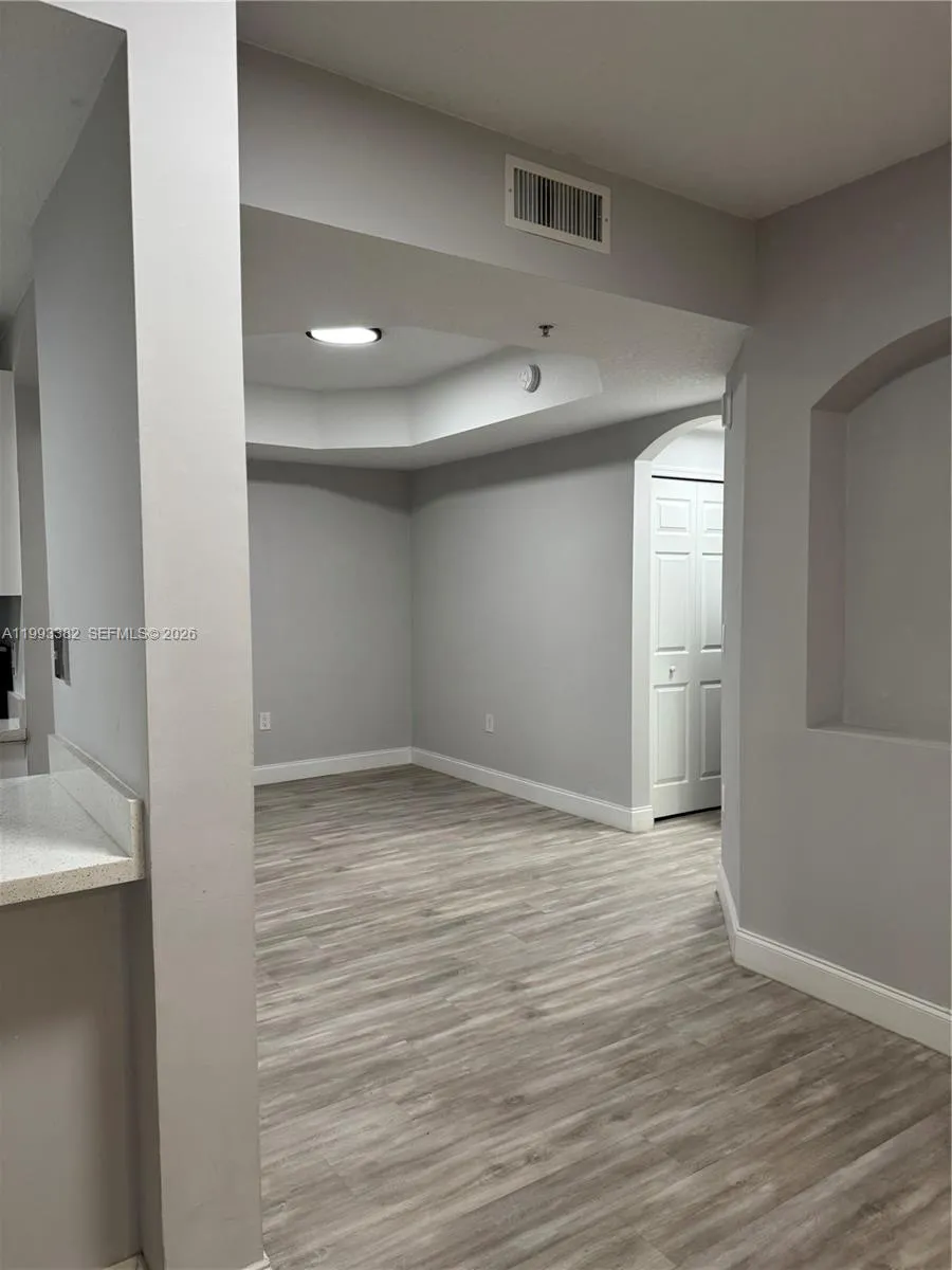 6440 Nw 114th Ave 406, Doral, Florida 33178, Doral, Florida 33178, 2 Bedrooms Bedrooms, ,2 BathroomsBathrooms,Residential Lease,For Rent,6440 Nw 114th Ave 406, Doral, Florida 33178,A11993382