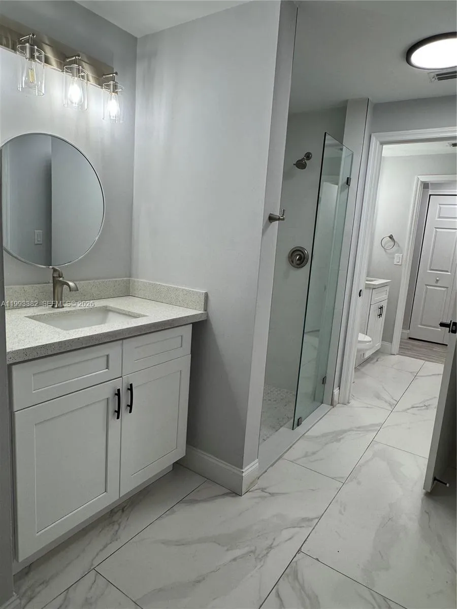 6440 Nw 114th Ave 406, Doral, Florida 33178, Doral, Florida 33178, 2 Bedrooms Bedrooms, ,2 BathroomsBathrooms,Residential Lease,For Rent,6440 Nw 114th Ave 406, Doral, Florida 33178,A11993382