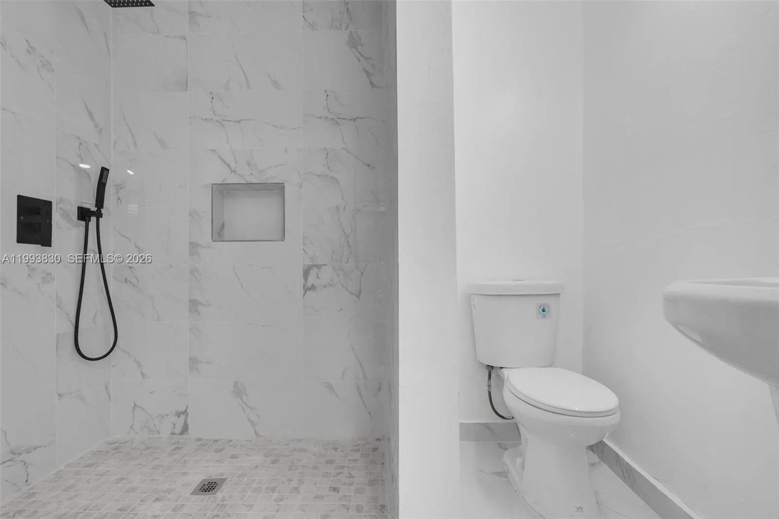 6295 Sw 29th St 1, Miami, Florida 33155, Miami, Florida 33155, 2 Bedrooms Bedrooms, ,1 BathroomBathrooms,Residential Lease,For Rent,6295 Sw 29th St 1, Miami, Florida 33155,A11993830