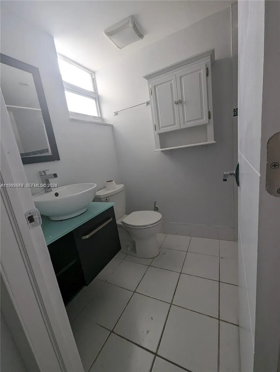 8810 Fontainebleau Blvd 201, Miami, Florida 33172, Miami, Florida 33172, 1 Bedroom Bedrooms, ,1 BathroomBathrooms,Residential Lease,For Rent,8810 Fontainebleau Blvd 201, Miami, Florida 33172,A11993579
