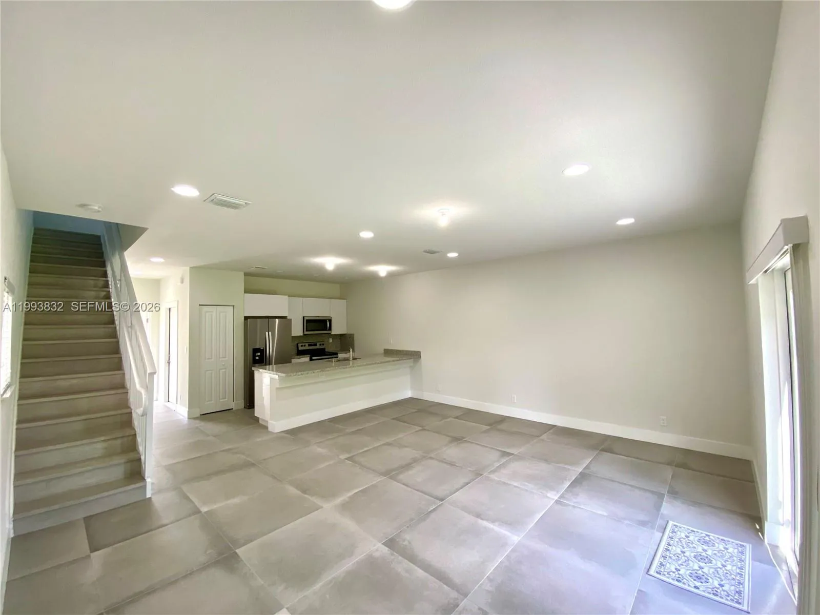 5860 Lincoln 5860, Hollywood, Florida 33021, Hollywood, Florida 33021, 3 Bedrooms Bedrooms, ,2 BathroomsBathrooms,Residential Lease,For Rent,5860 Lincoln 5860, Hollywood, Florida 33021,A11993832