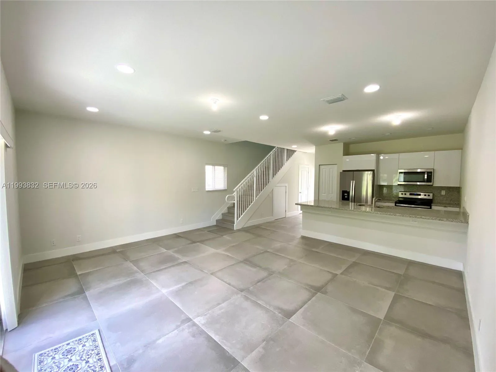 5860 Lincoln 5860, Hollywood, Florida 33021, Hollywood, Florida 33021, 3 Bedrooms Bedrooms, ,2 BathroomsBathrooms,Residential Lease,For Rent,5860 Lincoln 5860, Hollywood, Florida 33021,A11993832