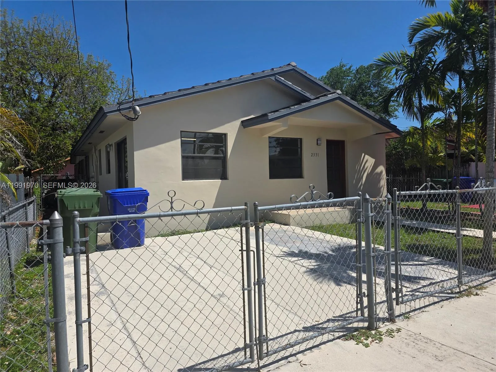 2331 Sw 31st Ave 2331, Miami, Florida 33145, Miami, Florida 33145, 2 Bedrooms Bedrooms, ,1 BathroomBathrooms,Residential Lease,For Rent,2331 Sw 31st Ave 2331, Miami, Florida 33145,A11991970