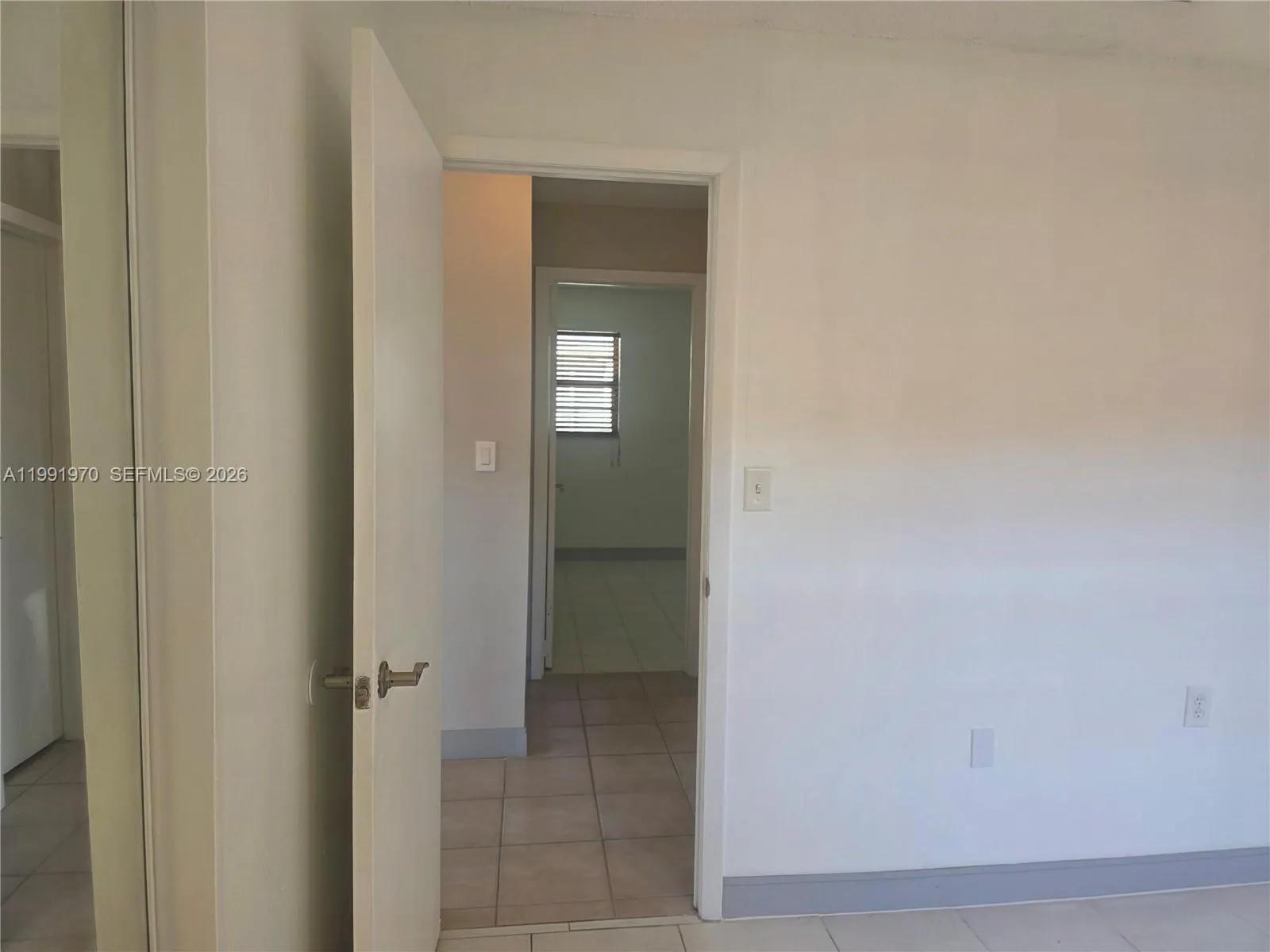 2331 Sw 31st Ave 2331, Miami, Florida 33145, Miami, Florida 33145, 2 Bedrooms Bedrooms, ,1 BathroomBathrooms,Residential Lease,For Rent,2331 Sw 31st Ave 2331, Miami, Florida 33145,A11991970